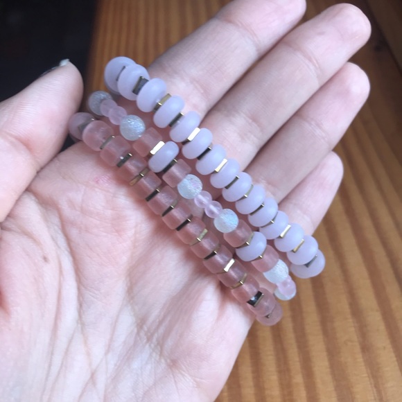 Light pink rose and gold colored bracelet bundle - Picture 3 of 5